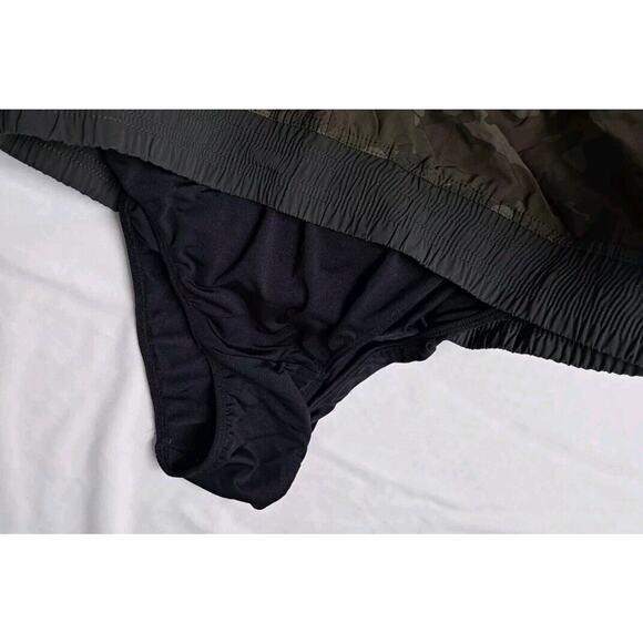 Amazon Essentials Women's 4" Stretch Woven Running Short Size L - Picture 8 of 8